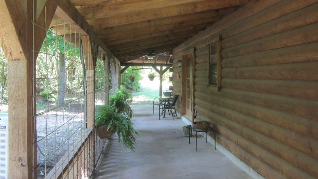 Red Caboose Farm Bed & Breakfast Magnolia Bagian luar foto