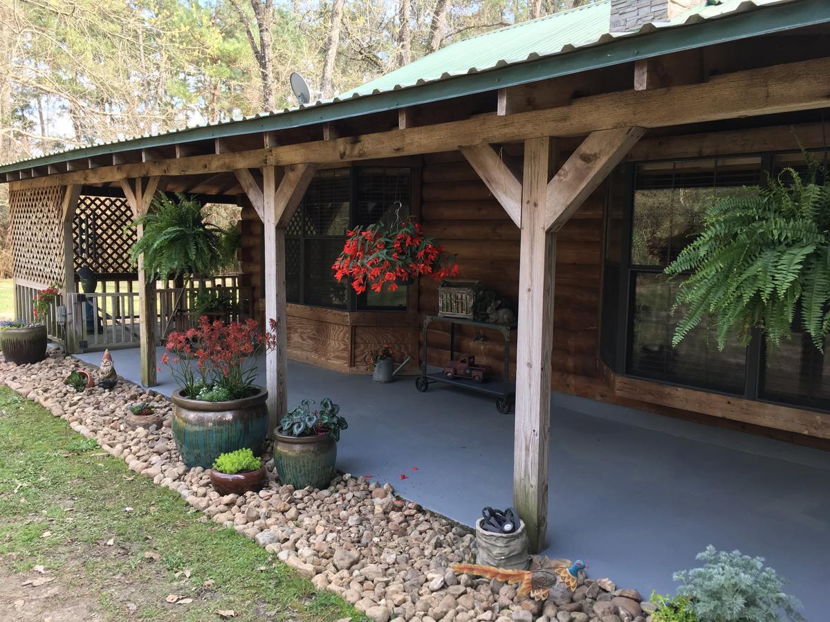 Red Caboose Farm Bed & Breakfast Magnolia Bagian luar foto