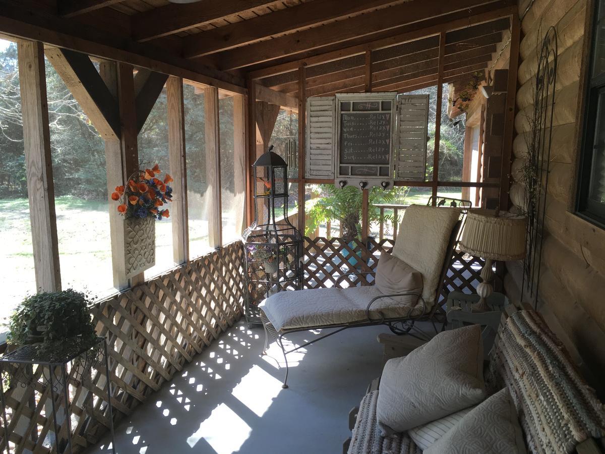 Red Caboose Farm Bed & Breakfast Magnolia Bagian luar foto